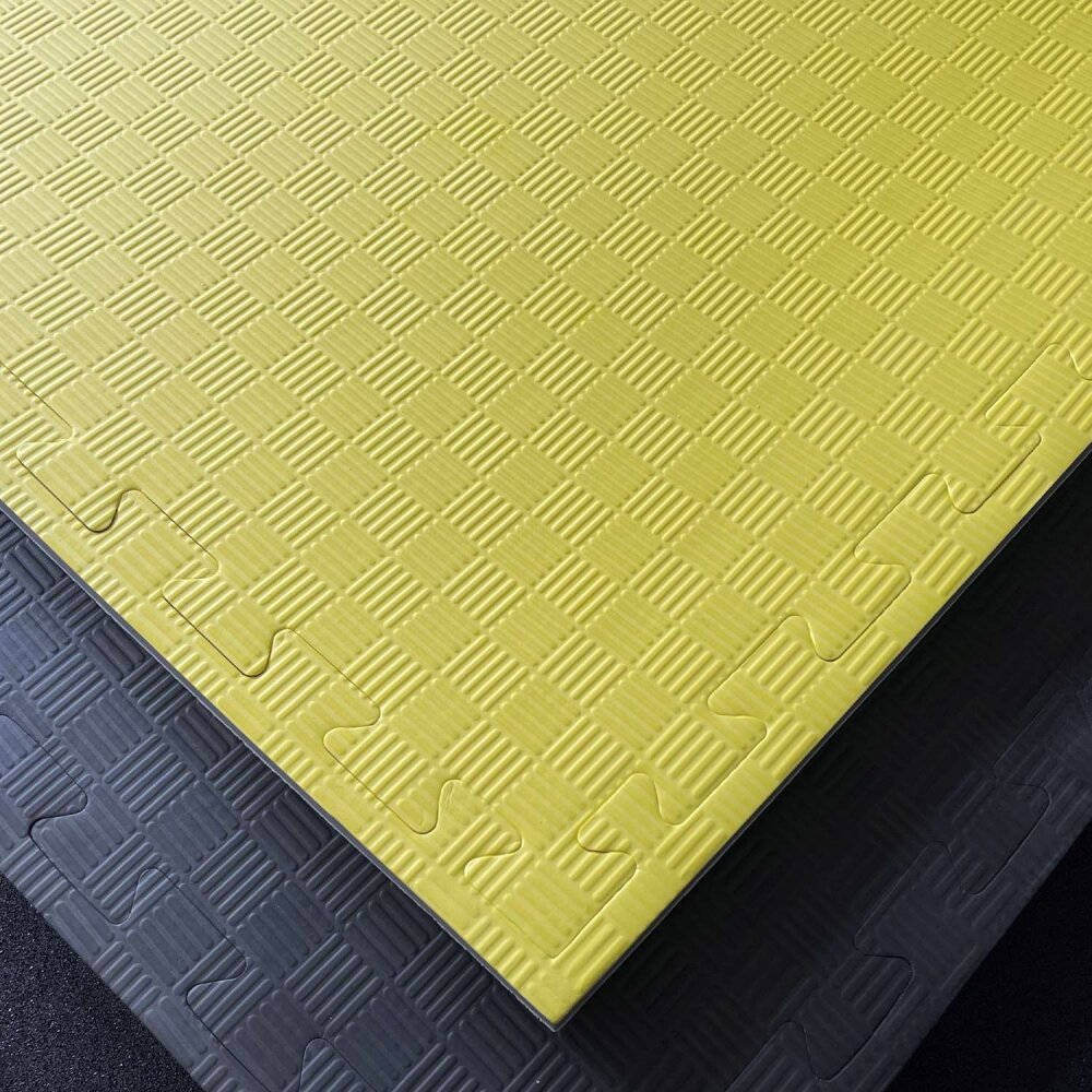 Matten Kampfsportmatten Double weiß / gelb 100x100x2cm