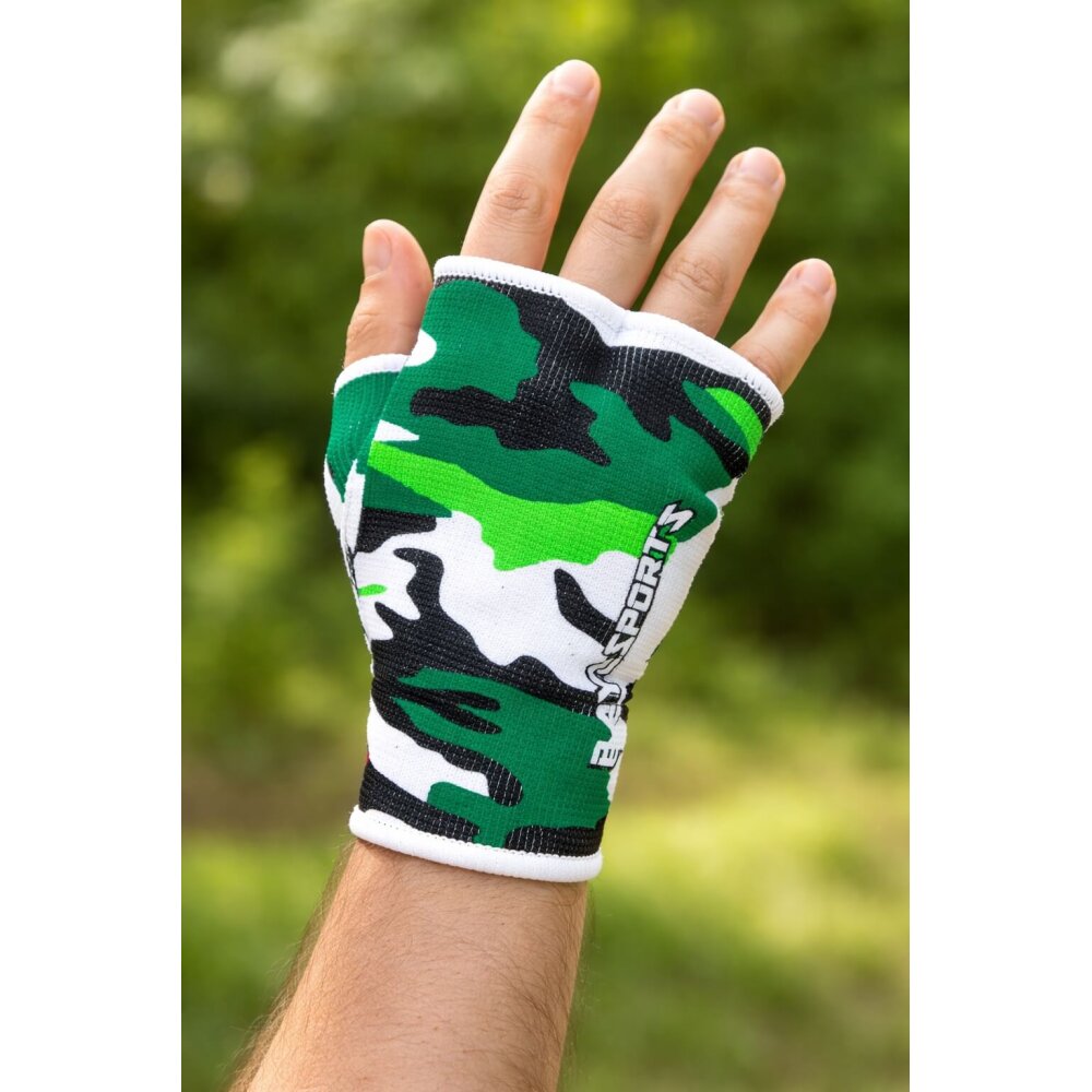 GRATIS ab einen Einkaufswert von 15 Euro - Innenhandschuhe Boxbandagen Camouflage grün Universalgröße Senior