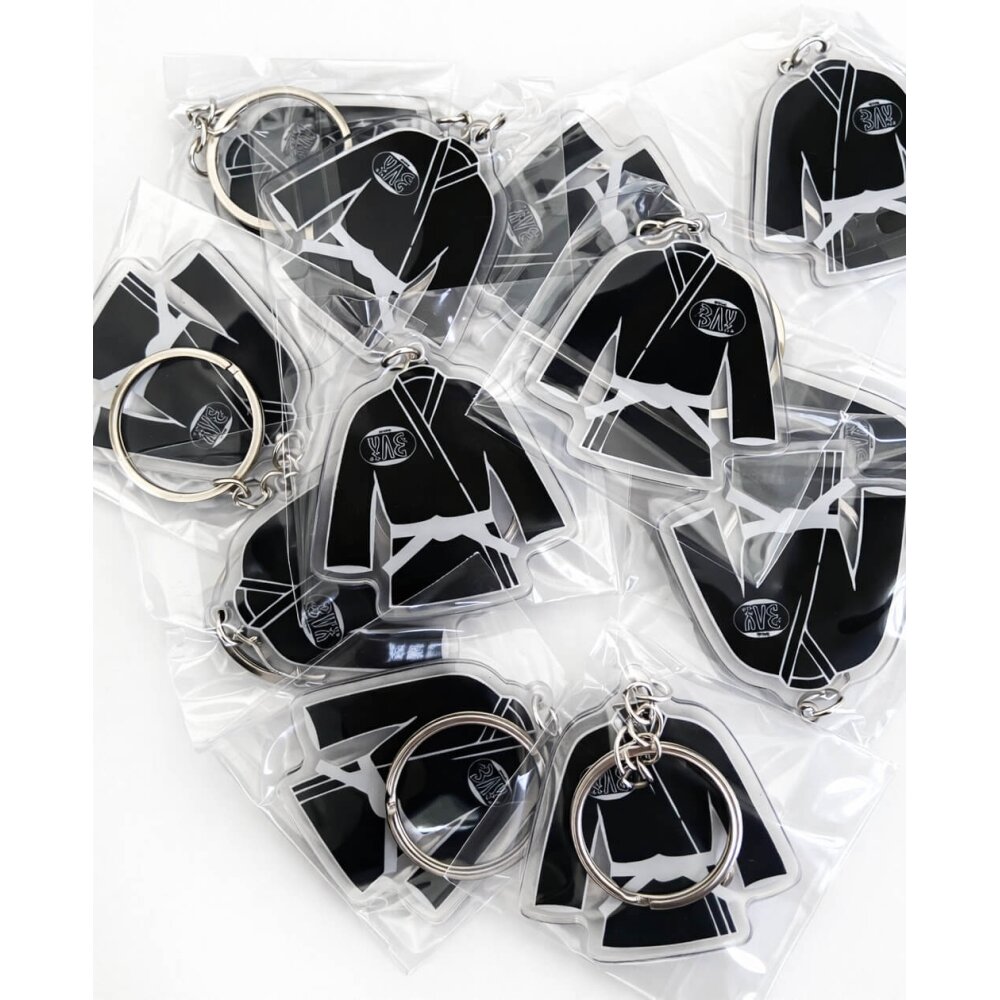 BAY Mini Karate Anzug Jacke schwarz Schlüsselanhänger Anhänger aus Acryl