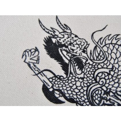 ANGEBOT des Monats - Makiwara Wand-Schlagpolster Drache 40 x 22 weiß
